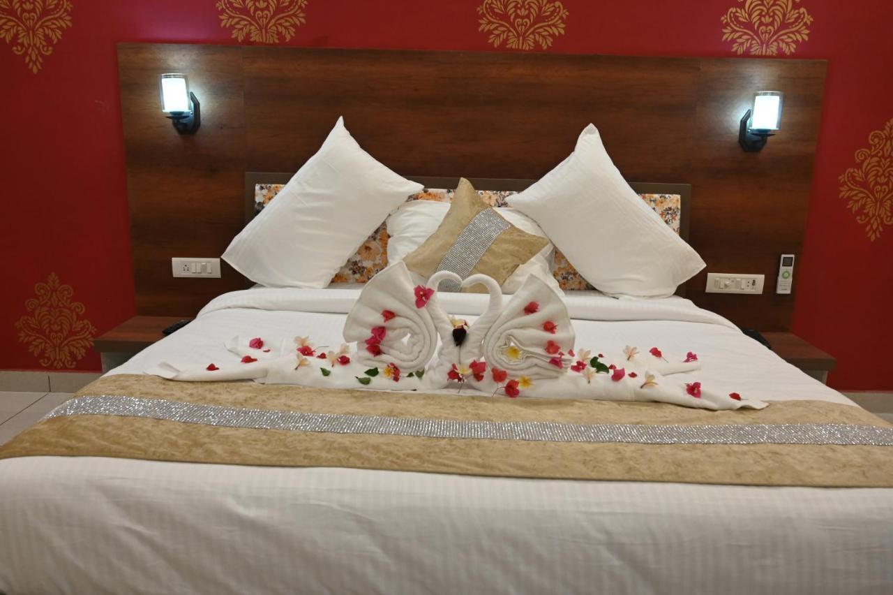 Hotel Bhairav Niwas Біканер Екстер'єр фото