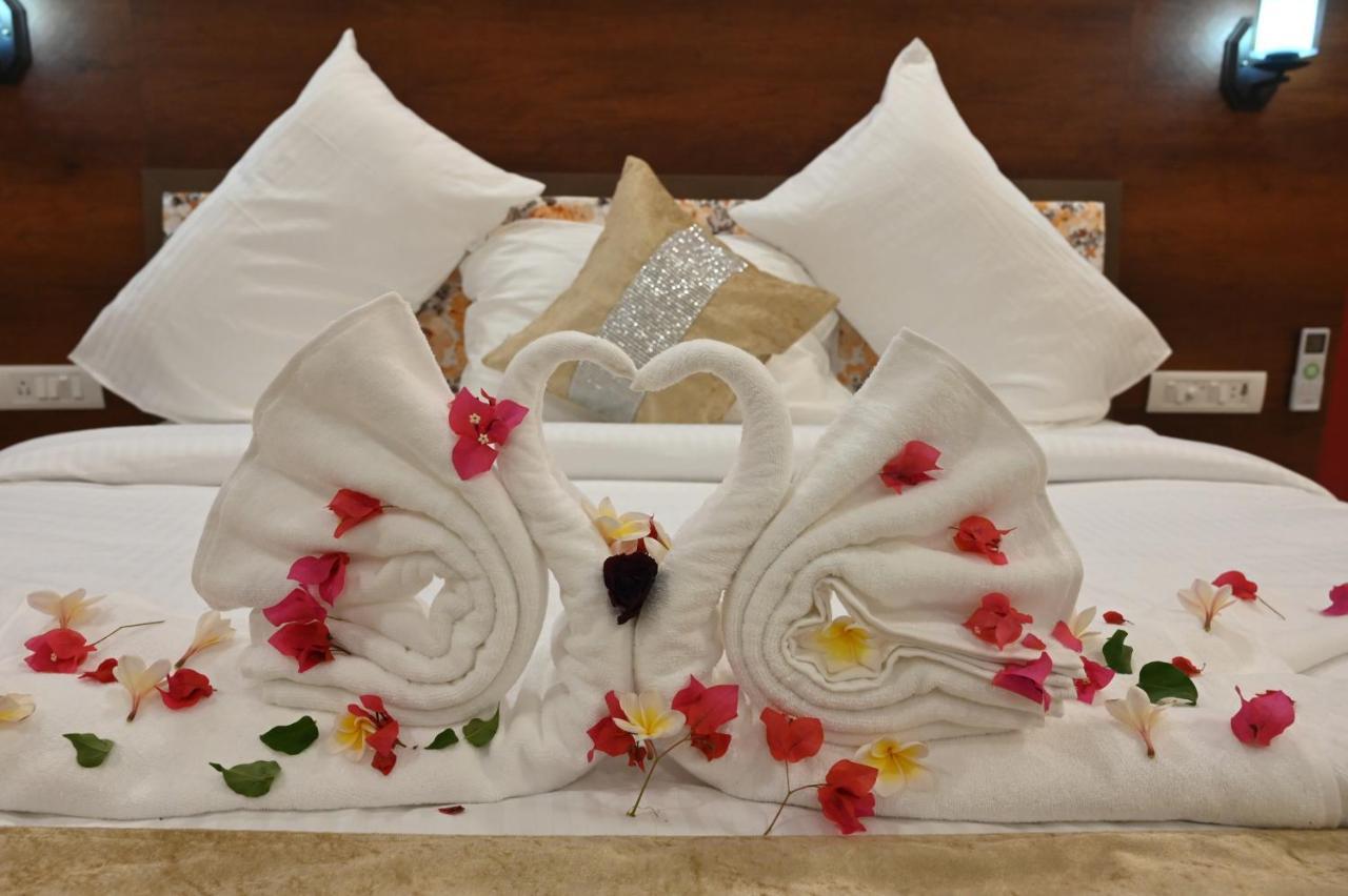 Hotel Bhairav Niwas Біканер Екстер'єр фото